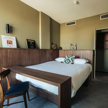 Hostel Jost Centre St Roch Montpellier